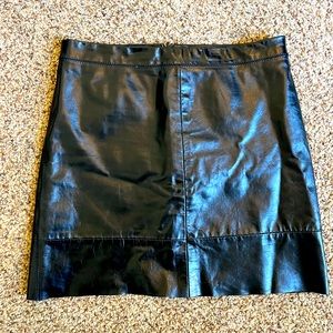 GAP leather skirt